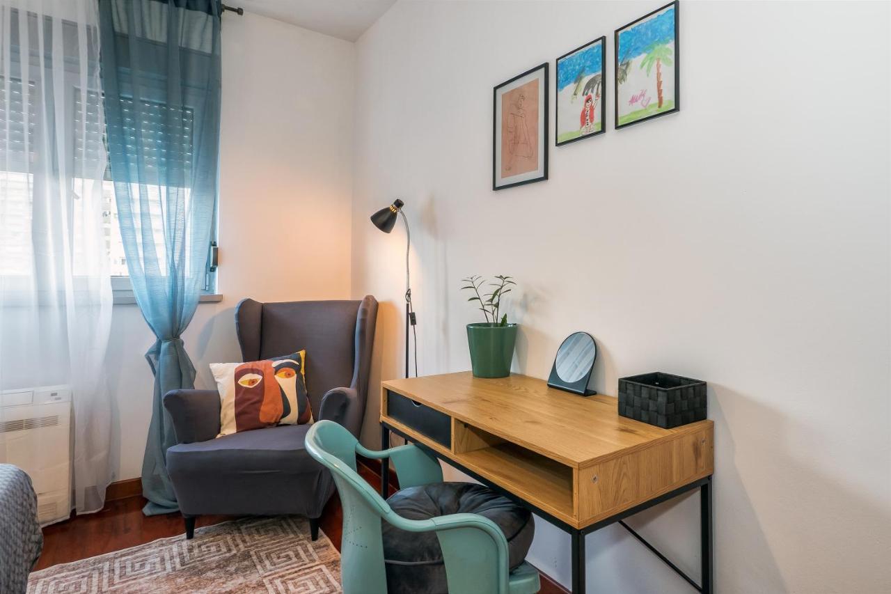 Airy 2-Br Apt W/ Open Layout & Modern Design Διαμέρισμα Σπλιτ Εξωτερικό φωτογραφία