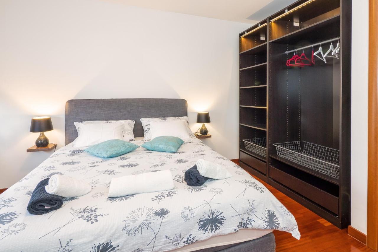 Airy 2-Br Apt W/ Open Layout & Modern Design Διαμέρισμα Σπλιτ Εξωτερικό φωτογραφία