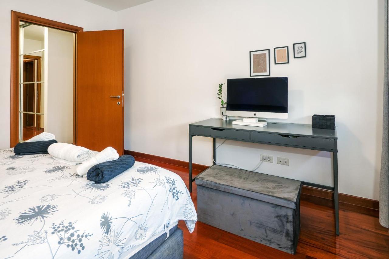 Airy 2-Br Apt W/ Open Layout & Modern Design Διαμέρισμα Σπλιτ Εξωτερικό φωτογραφία