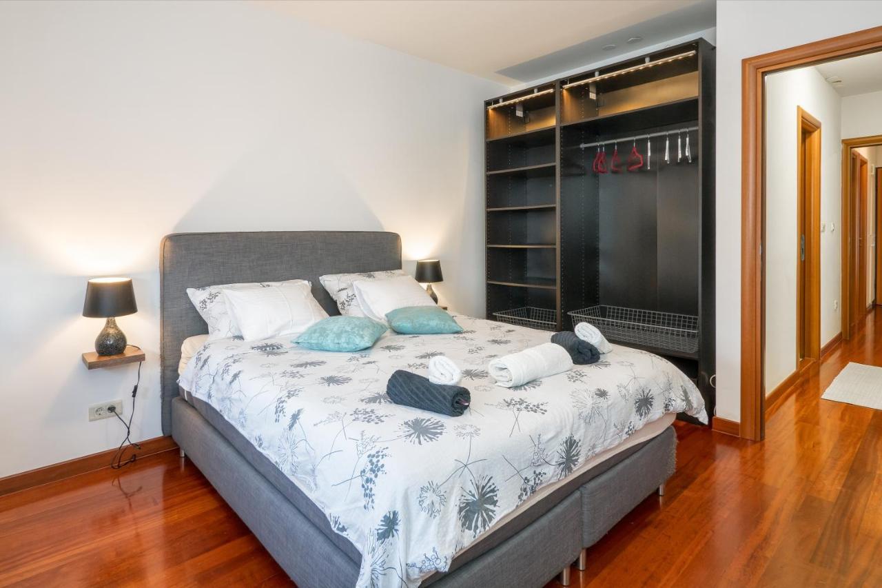 Airy 2-Br Apt W/ Open Layout & Modern Design Διαμέρισμα Σπλιτ Εξωτερικό φωτογραφία